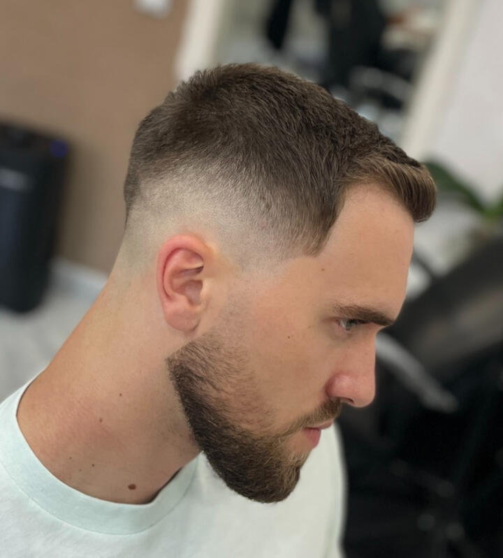 MID-FADE & BEARD